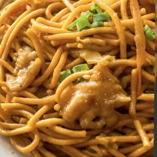 chicken lo mein