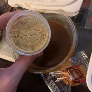 Powder "mustard" and a Poot excuse for gravy