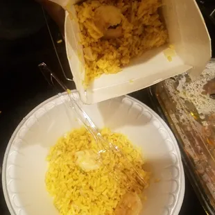 Little bitty shrimp fried rice not worth $6!