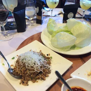 "Betelnut" Minced Chicken Lettuce Cup (6) / or Tofu (vg)