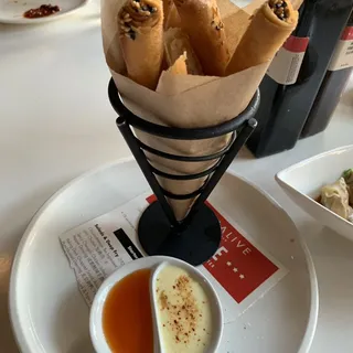 Dungeness Crab & Shrimp Spring Handrolls, Dual Dipping Sauce (8)