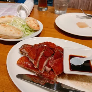 Side of "Peking Duck", Traditional Condiments, with 3 Sesame Pockets