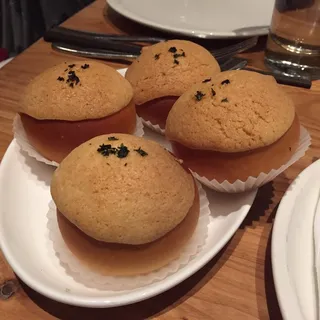 Frozen BAKEHOME BBQ Pork "Dutch Crunch" Buns (6)