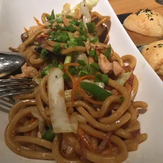 Shanghai 'Fat' Chow Mein Pork, Shrimp, Chicken & Seasonal Vegetables