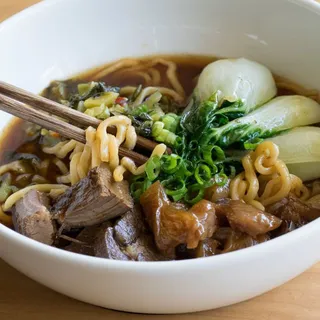 Taiwan Best Braised Beef Noodle Soup