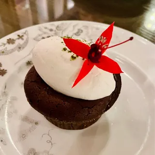 Macha Lava Cake with Matcha Ice Cream (vt)