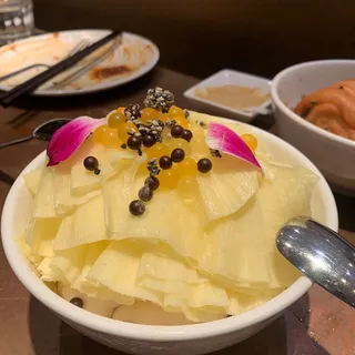 Ice Cream  Lychee, Sesame or Mixed (vt, gf)