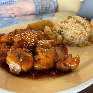 Sesame Chicken lunch special