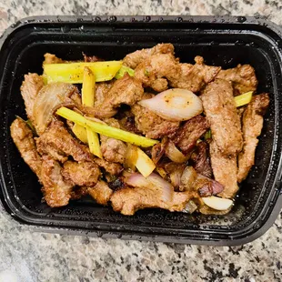 to go - Sizzling Beef in (? Black Pepper Sauce ?)