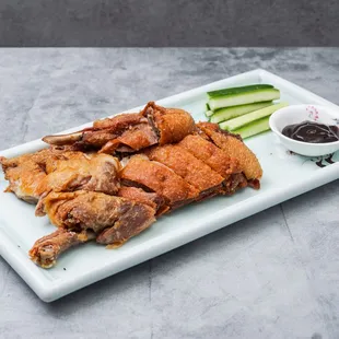 chicken wings and fried chicken, chicken wings, chicken, bbq wings, poultry, fried chicken, bbq chicken, food, fried chicken wings