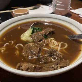 Mama's Style Beef Stew Noodle Soup
