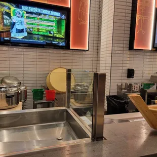 sushi and sashimi, interior