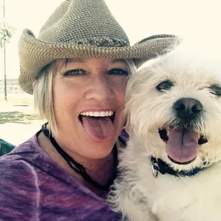 Kelly K.