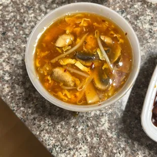 Hot n sour soup