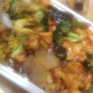 Chicken with Garlic Sauce