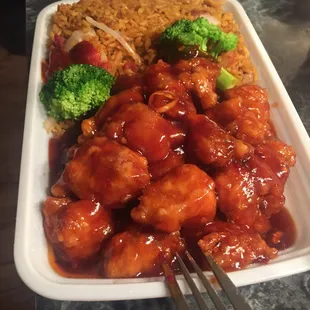 General Tso's chicken with pork fried rice