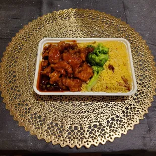 General TSO Chicken (To go Package)