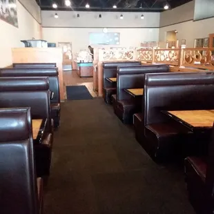 Ambiance is quite comfortable, low lighting and very spacious!!