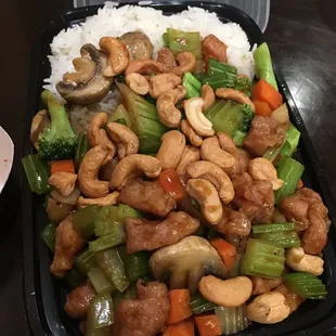 9-25-2021. Cashew chicken and steamed rice
