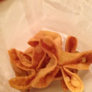 Fried crab rangoon