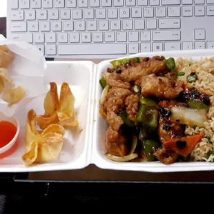 chicken wings and fried chicken, food