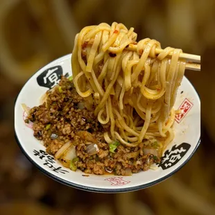 Zha jiang noodles