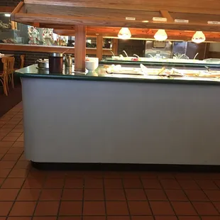 Small buffet.  They don't offer Sweet N Sour chicken, Honey Chicken, Orange Chicken or Crab Rangoon for lunch!!! What a rip off.