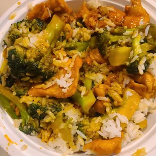 Chicken with broccoli (took after I added the rice)