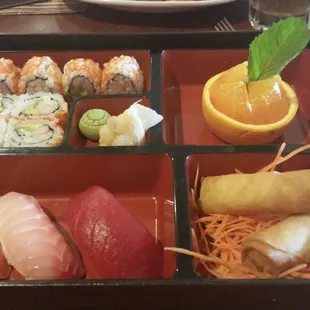 Lunch bento box #b.  So pretty.