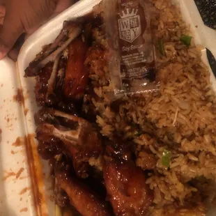 Food is very disgusting. Rice soggy. Shrimp not done. Egg role soggy. It&apos;s cheap and gives a lot of food but BAD tasting food.
