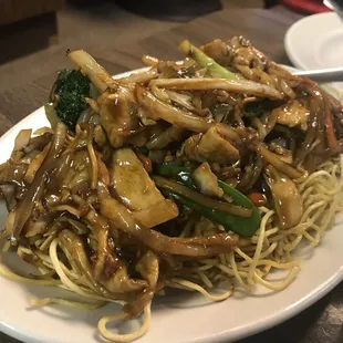 noodle dish, ramen and noodles, noodles, noodle soup, ramen, food