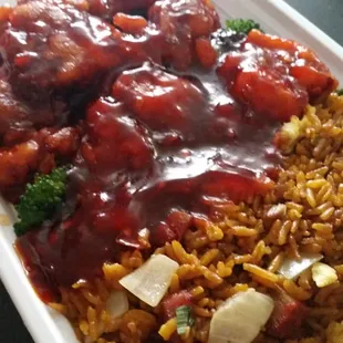 General Tsos Chicken, extra spicy, extra sauce!