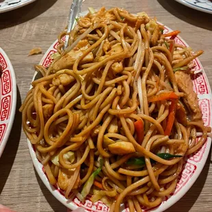 Chicken Low Mein