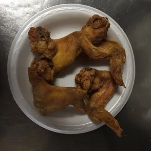 Fried chicken wings
