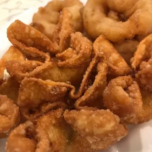 Crab Won Tons and Prawns
