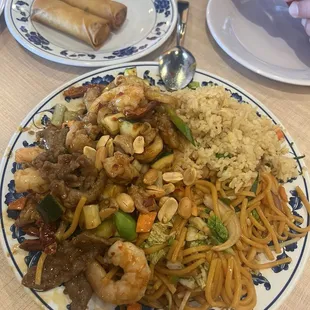 Combination King Pao lunch special