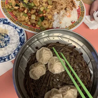 F4. Kung Pao Chicken Rice