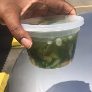 They try to rip you off on the won ton soup! Giving half the amount most restaurants give for a large.