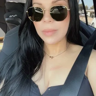 Carla L.
