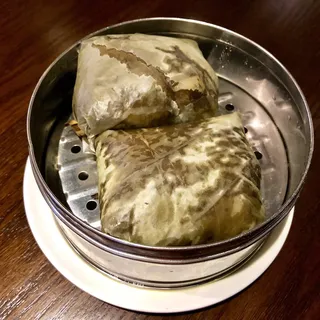 Sticky Rice in Lotus Leaf