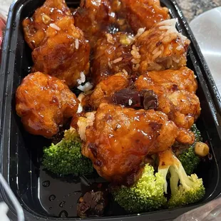 General Tso&apos;s Chicken