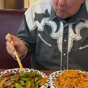 Beef pea pods and lo mein