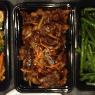 Chicken with Garlic Sauce, Crispy Beef, String Beans