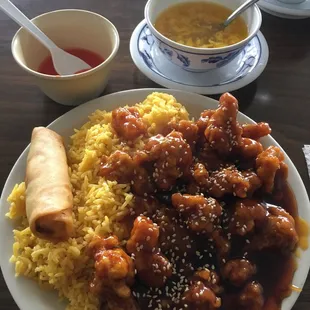 Sesame chicken lunch special with spring roll (always vegetarian) and fried rice