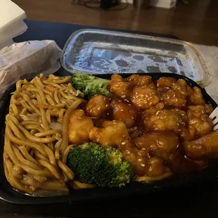 Sesame Chicken Vegetable Chow Mein and Shrimp Egg Roll