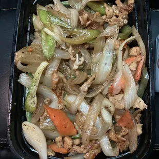 Black pepper chicken with onion, more like onion with a sprinkle of chicken