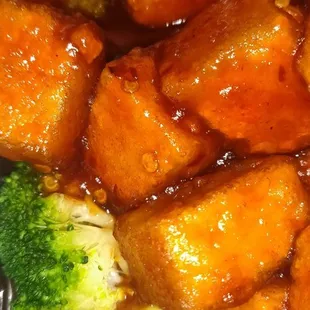 food, chicken wings and fried chicken