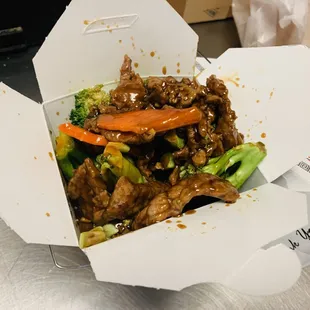 Beef with broccoli