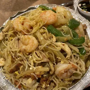 Singapore Mei Fun (thin rice noodles)