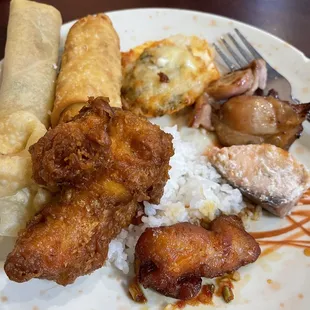 Hodgepodge of fried stuff.